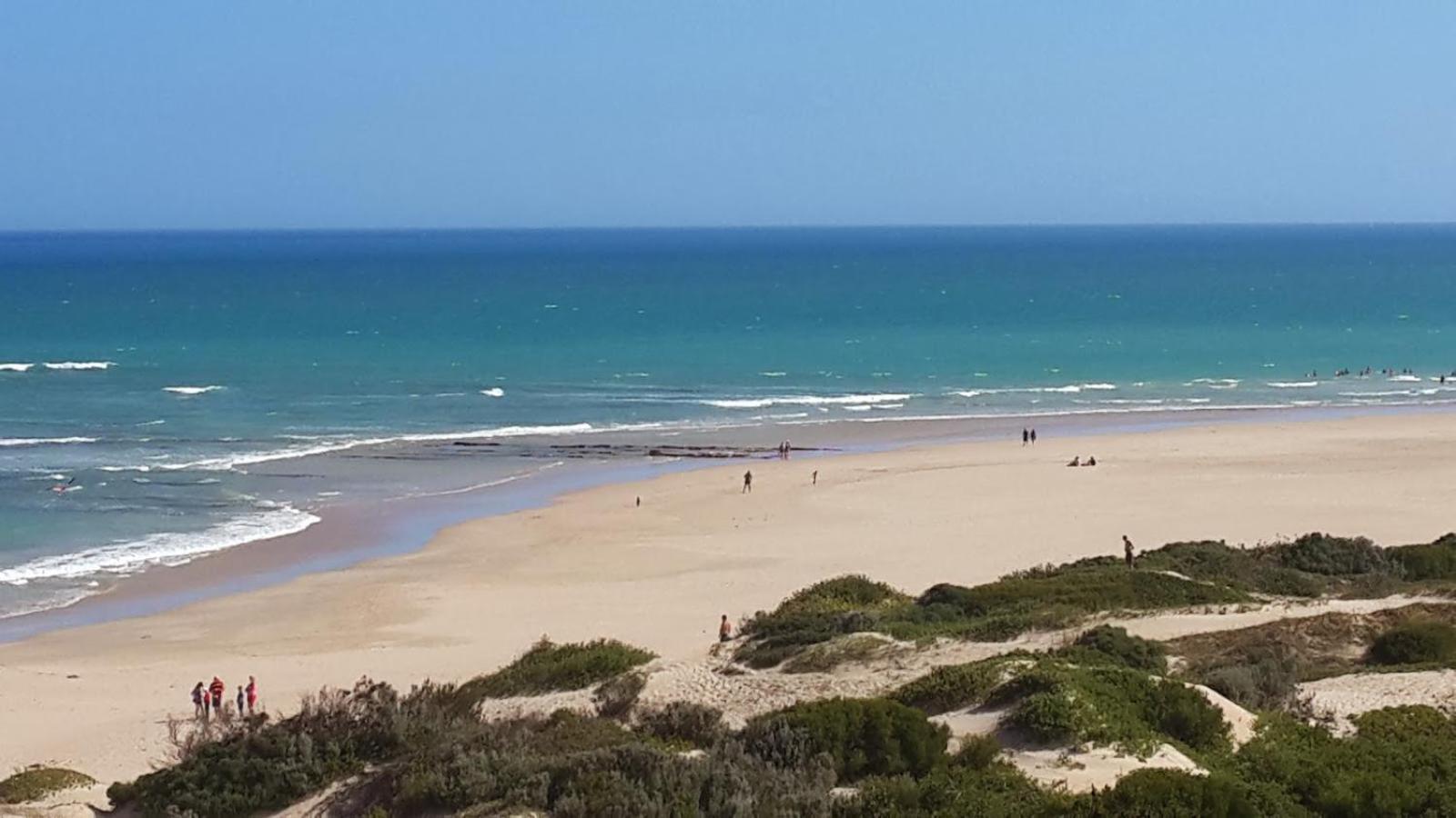 Escape To Paradise: Beachside Apartment Jeffreys Bay Exteriör bild